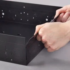 Boîte de rangement intégrée au mur Chief PAC525