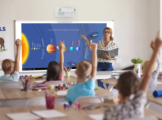 Epson EB-1485Fi Vidéoprojecteur, 1920 x 1080 Full HD, 5000 Lumen