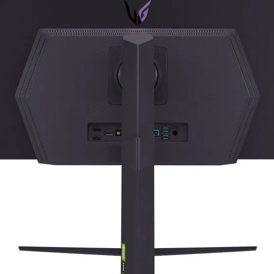 LG 27GS95QX-B - Moniteur OLED 27", 2560 x 1440 QHD / WQHD, 240Hz, 0,03ms
