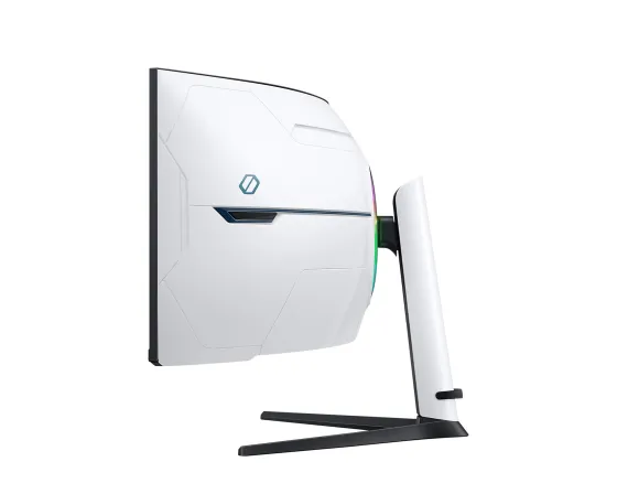 Samsung G95NC 57" VA Moniteur, 7680 x 2160, 240Hz, 1ms