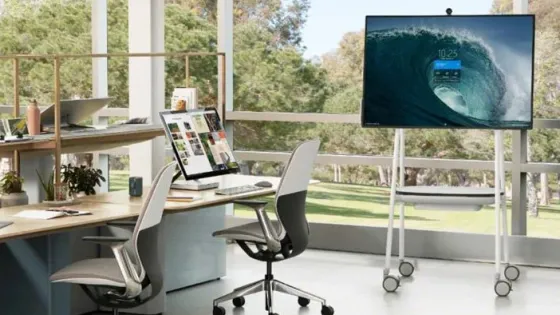 Support mobile Steelcase pour Surface Hub 2S