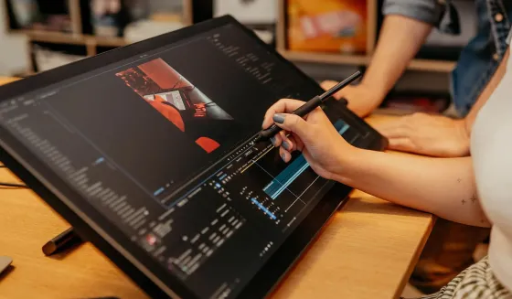 Wacom Cintiq 24 Écran à stylet (édition Entreprise pour les entreprises)