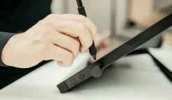 Wacom Cintiq 24 Écran à stylet (édition Entreprise pour les entreprises)
