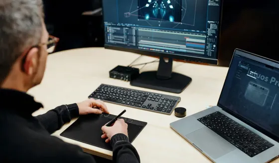 Wacom Intuos Pro Large tablette graphique avec Pro Pen 3